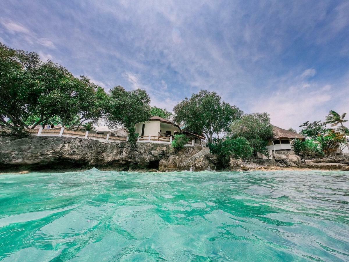 Pescador View - Beachfront & Nearby The Ocean Hostels & Restaurant מואלבואל מראה חיצוני תמונה